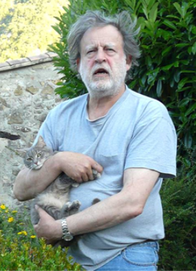 This image has an empty alt attribute; its file name is jhcat.png